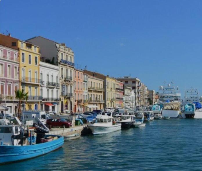 Bel Appartement Centre Ville Sète Esterno foto
